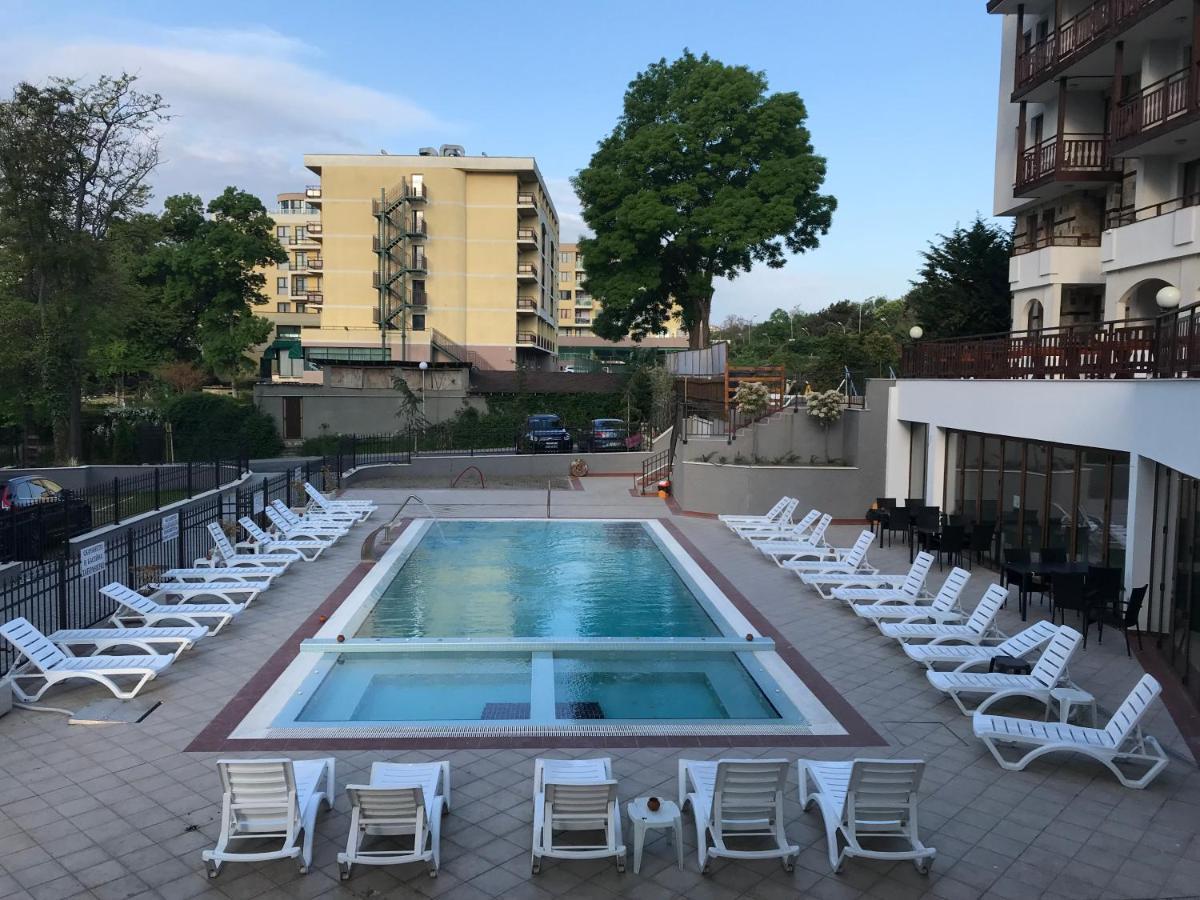 Hotel Hanat Άγιος Κωνσταντίνος και Ελένη Εξωτερικό φωτογραφία